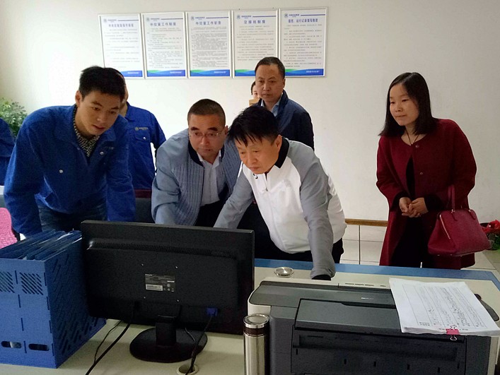 1476149316831711mwSh.jpg 董事长镇安视察.jpg