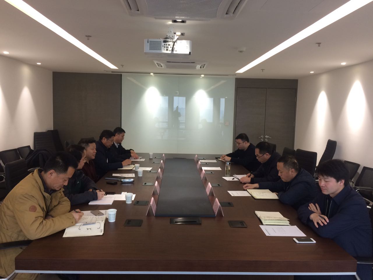 14895928052544652Hvv.jpg 华鲁集团考察交流.jpg