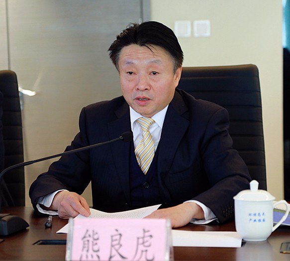 1490092248535562VfZd.jpg 董事长1.jpg